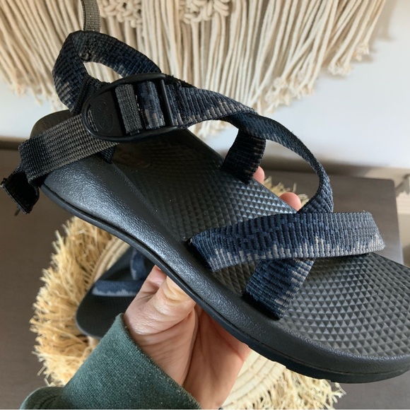 Sandals - Picture 11 of 14